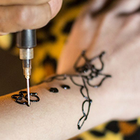 Black henna: 'My holiday henna tattoo scarred me for life'